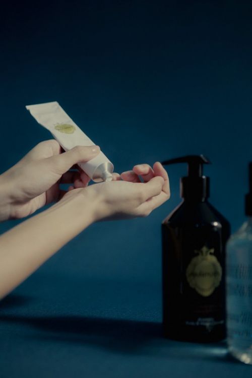 PAÑPURI隆重推出全新天月桂花香氛及系列产品