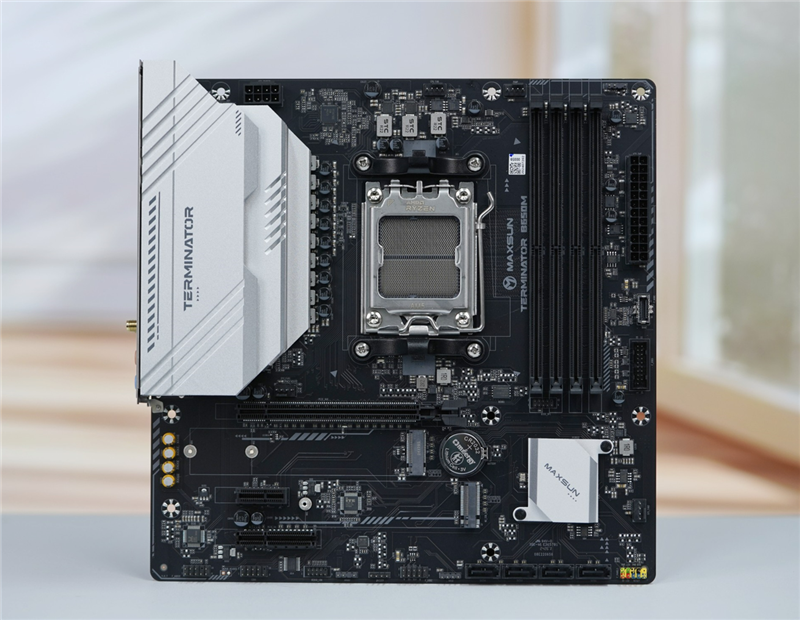 搭配锐龙7 9700X没有任何问题!铭瑄终结者B650M WiFi评测:性能可媲美顶级X670E主板