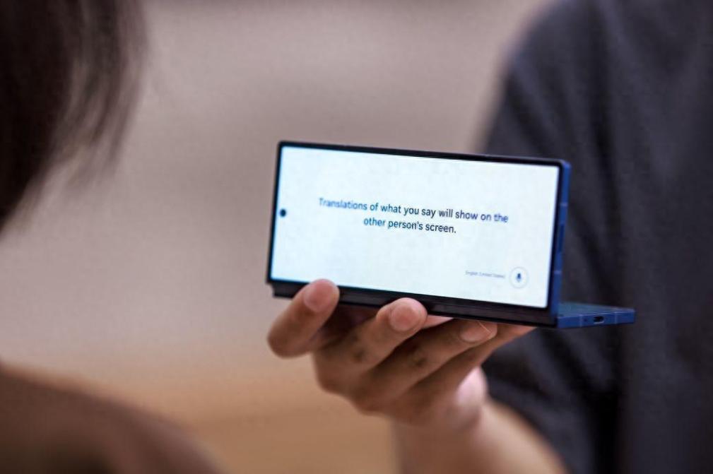 金晨同款!AI折叠屏三星Galaxy Z Fold6你必须知道的高能操作