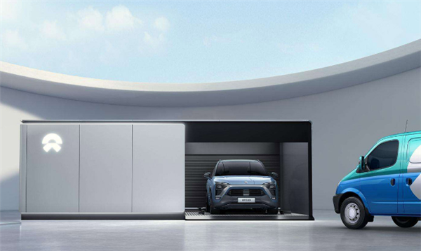 李斌:开蔚来跑高速 就像开油车一样方便