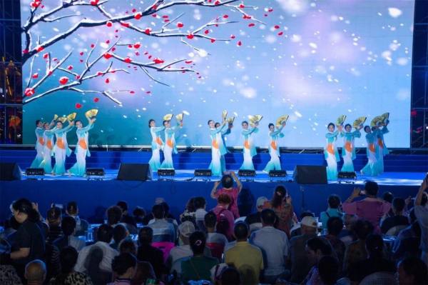 潮起夕阳红 舞动香海梦丨那香海舞蹈社团专场晚会华丽上演！