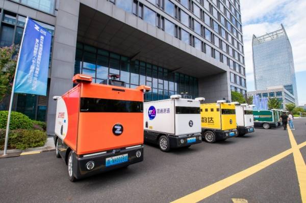 嘉兴南湖区与九识智能携手,开启智能网联汽车新纪元