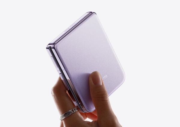 小米MIX Flip全球售价泄露 欧洲超1万 还是国行版良心