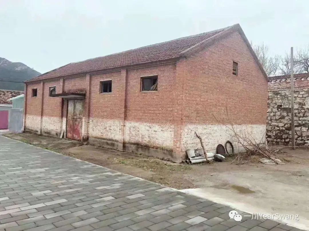 年入50万女公关辞职,卖车卖房花700万做民宿