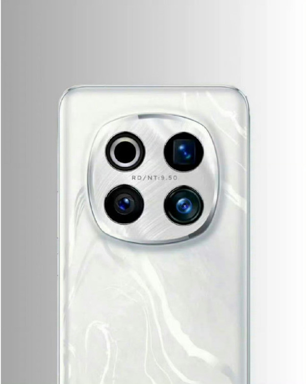 疑似荣耀Magic7 Pro草图曝光 搭载后置三摄圆形模组