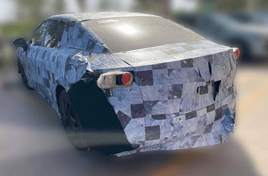 超大悬浮屏 比亚迪汉L内饰谍照首次曝光