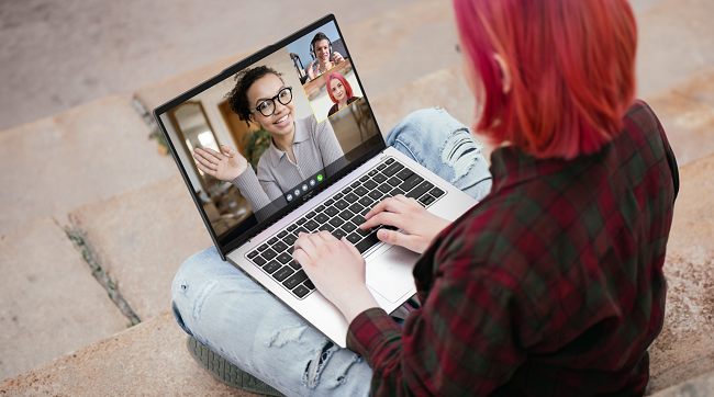 玩转巴黎!宏碁AI PC成媒体人奥运期间出差“好搭子”