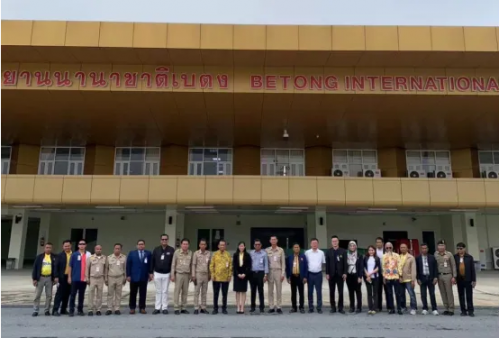 格乐大学代表团应泰国国会主席万诺先生邀请赴泰南勿洞市洽谈中文国际教育合作