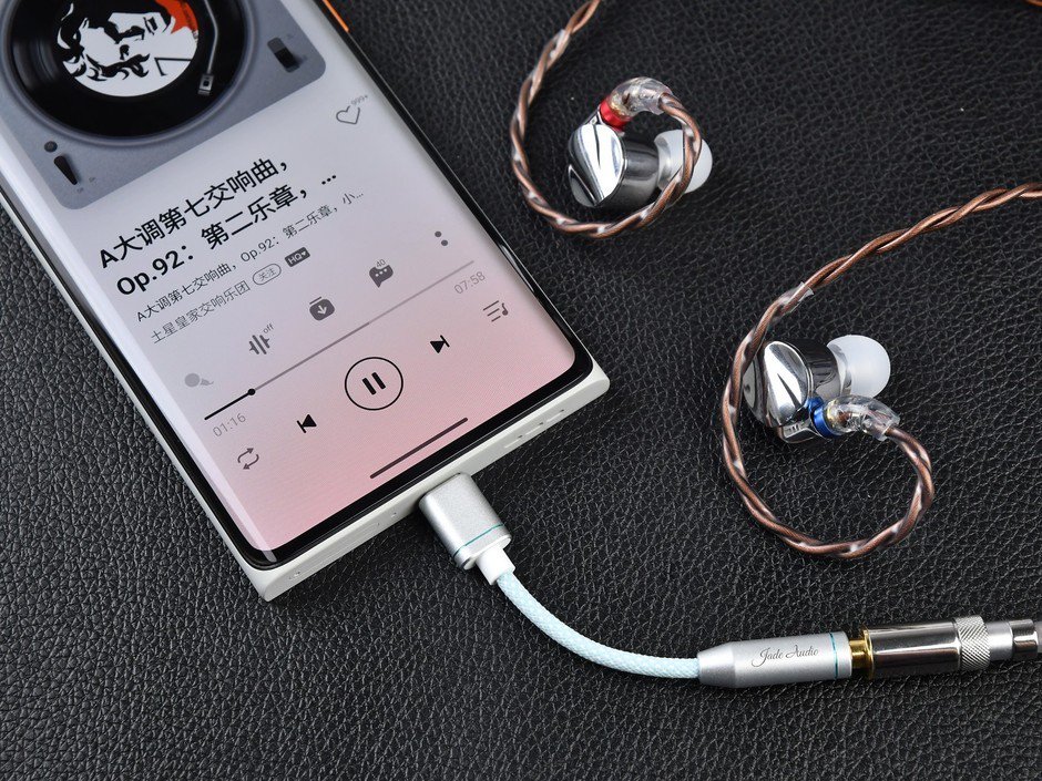 翡声JA11便携式解码耳放图赏，精致小巧颜值高