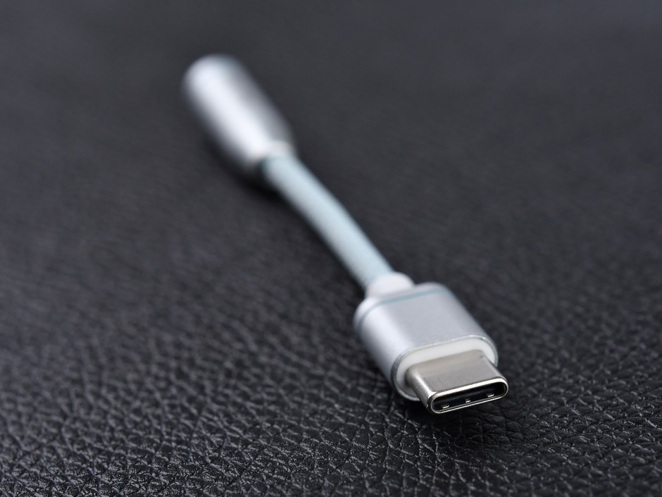 翡声JA11便携式解码耳放图赏，精致小巧颜值高