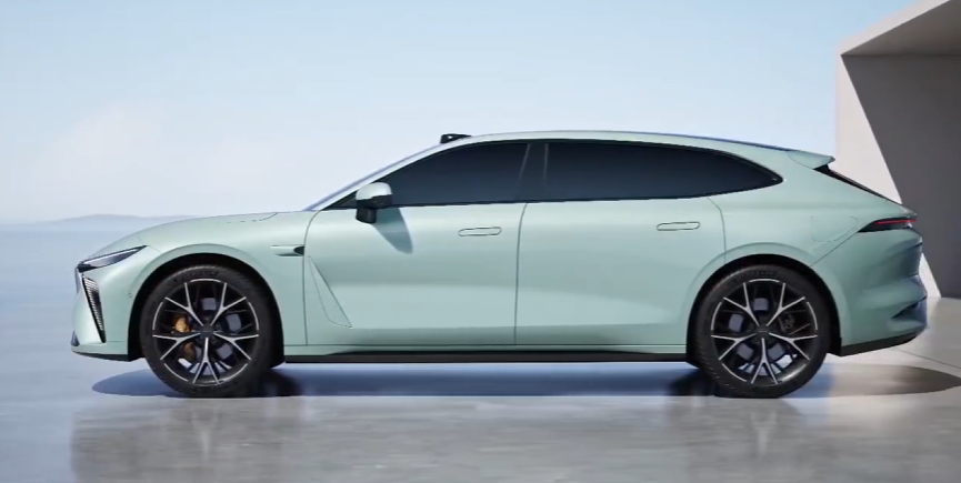 2025 款奇瑞星途星纪元 ES 轿车上市:19.59~29.99 万元