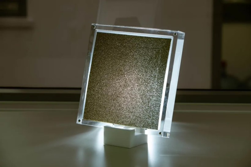 加错试剂却稳定工作超 1.9 万小时,西湖大学创造电解水制氢催化剂新纪录