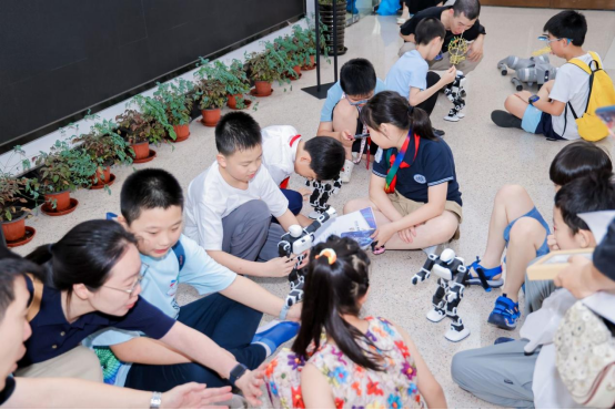 全国青少年科普科幻主题活动成功举办，斯坦星球受邀举办科创大咖讲座