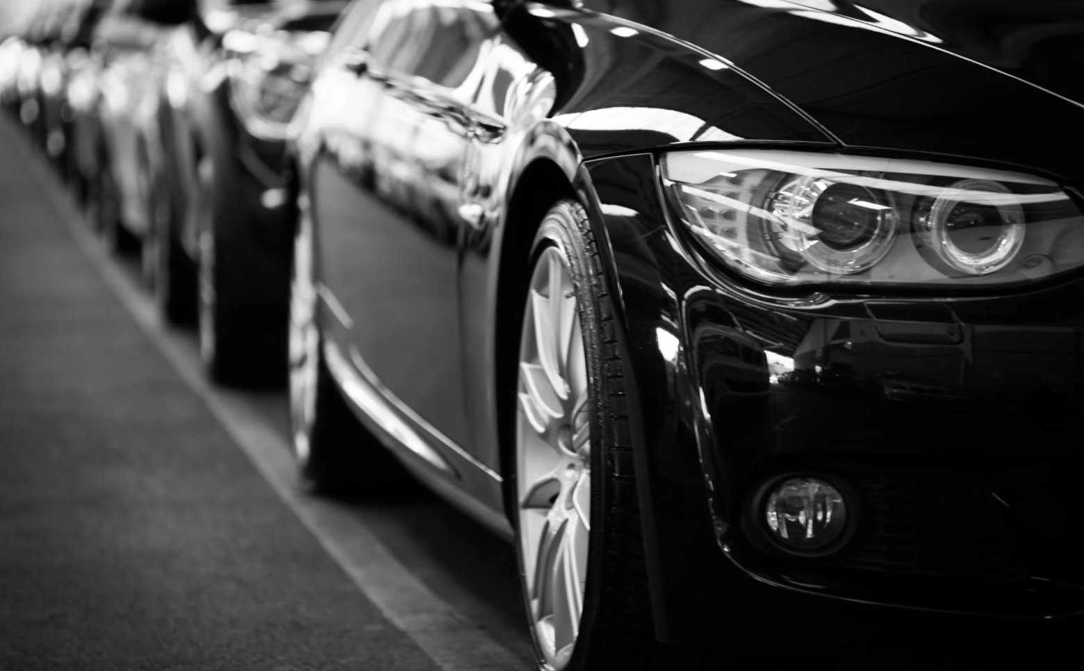 越卖越亏！汽车价格战波及3.38万家4S店，半数经销商都在亏损