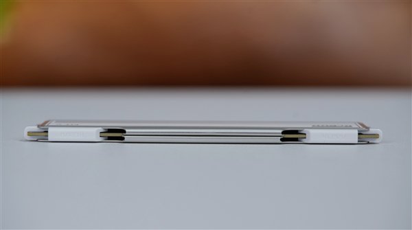 时尚极简超频利器！科赋FIT V DDR5 6000内存条图赏