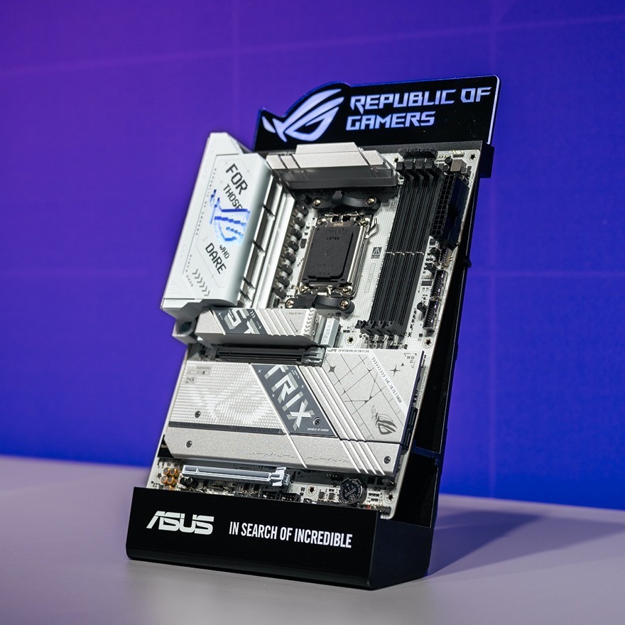 力破9霄 华硕X870E、X870主板登场