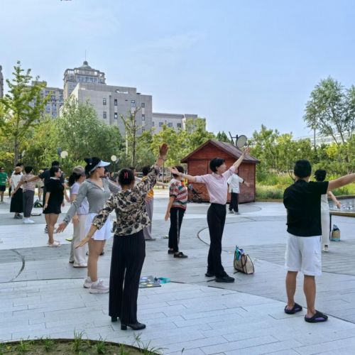 “秋冬进补,春天打老虎”——DT51秋日养生节引领全民健康新风尚