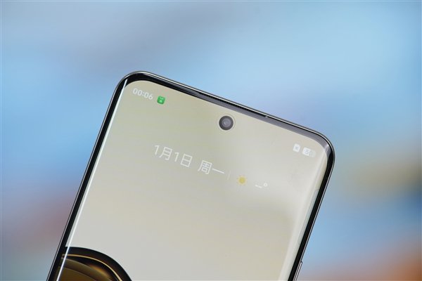 首发全新索尼超光影潜望长焦!真我13 Pro+图赏