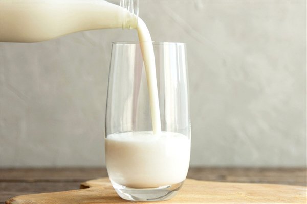 网红酸奶简爱回应产品辣嗓子:涉事产品已下架 检测未见异常