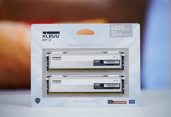 时尚极简超频利器！科赋FIT V DDR5 6000内存条图赏