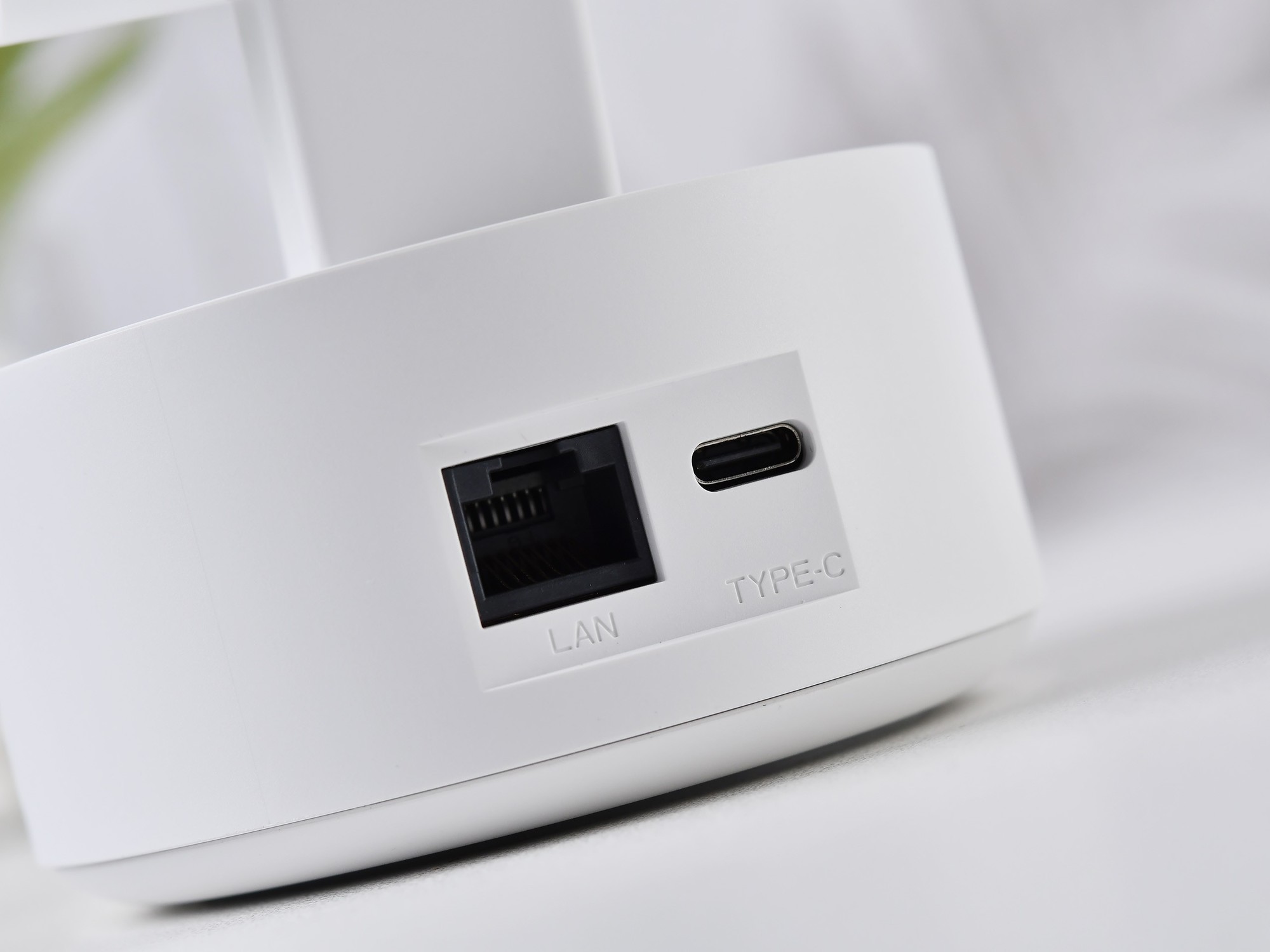 三摄加持20倍变焦,荣耀亲选小湃智能摄像头Pro创新来袭