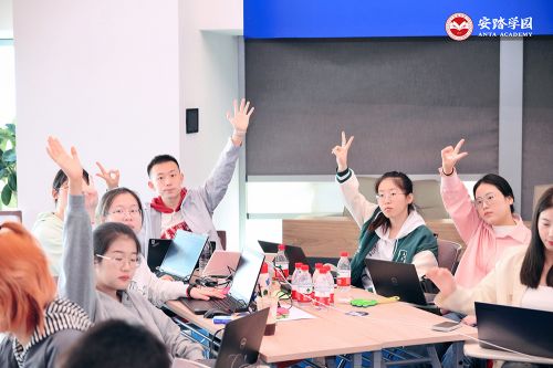 安踏集团获中欧商业在线TOP20未来管理人才培养最佳实践奖