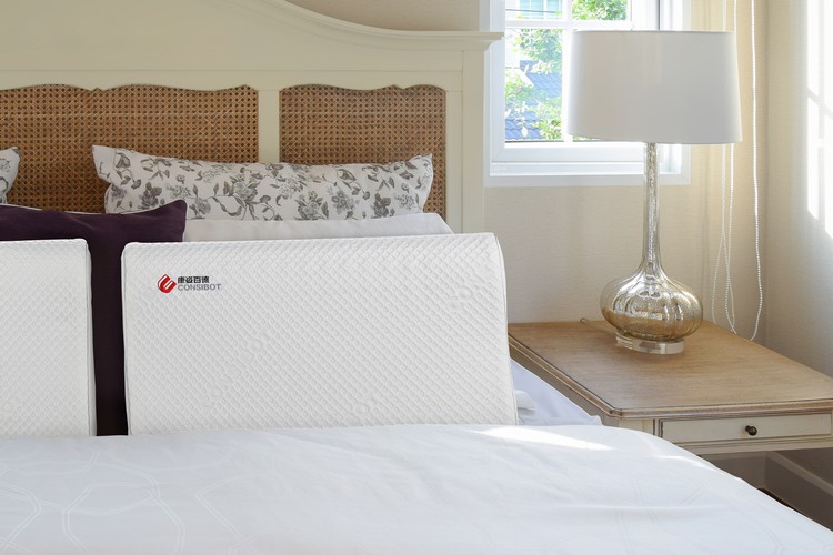 夜猫子的秘密武器！康姿百德柔压磁性枕头灵感与舒适的邂逅