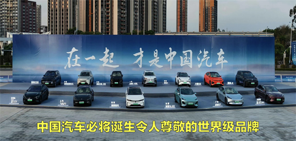 更懂打造民族品牌,东极助力百亿品牌三棵树战略定位升级