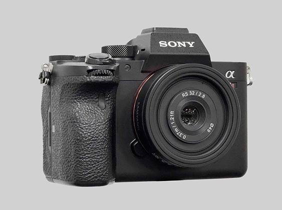 森养推出全球首款“可更换光学元件”自动对焦镜头,但仅在韩国发售