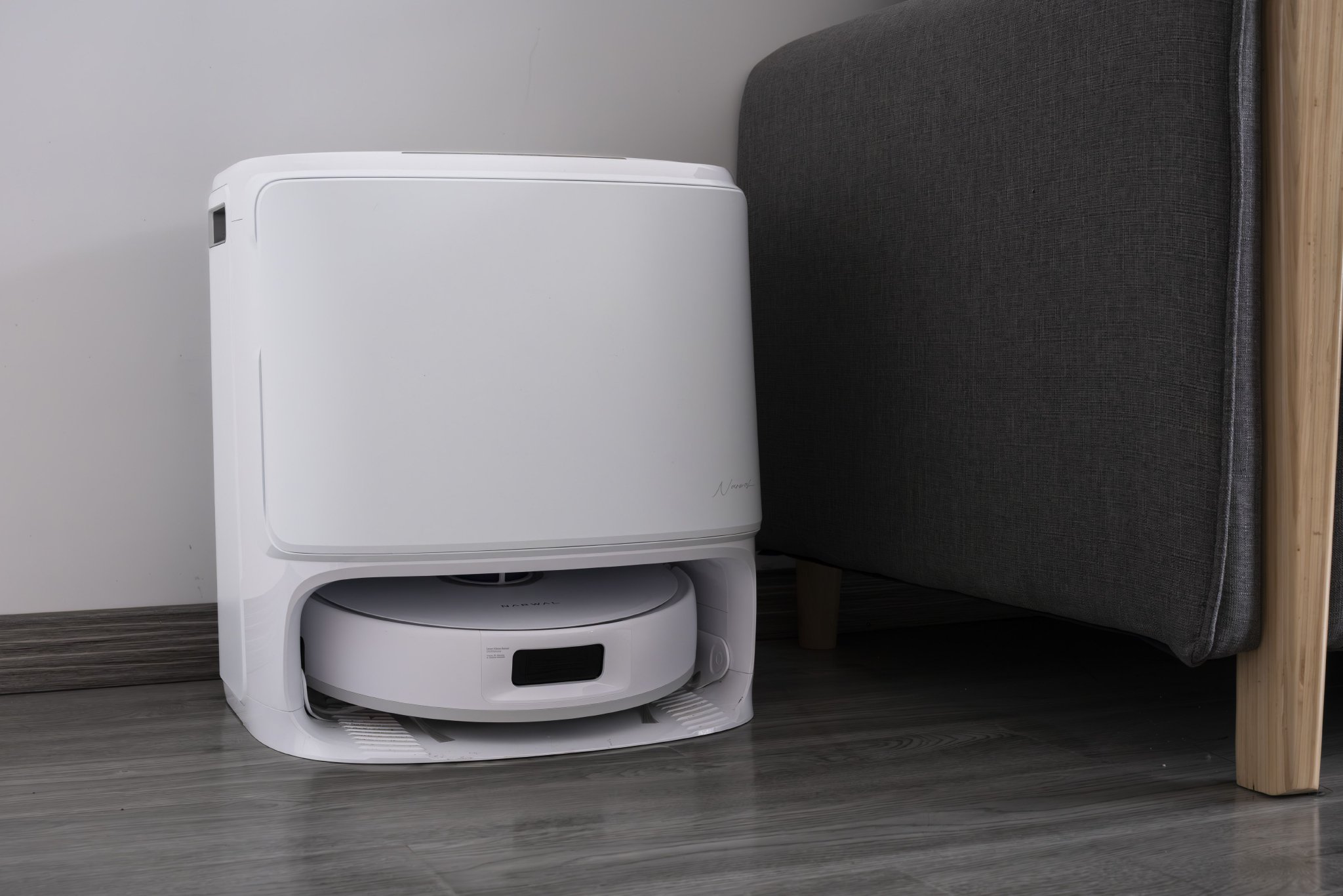 云鲸 J5 的「科学清洁」,让我看到了扫拖一体机器人的下一场变革