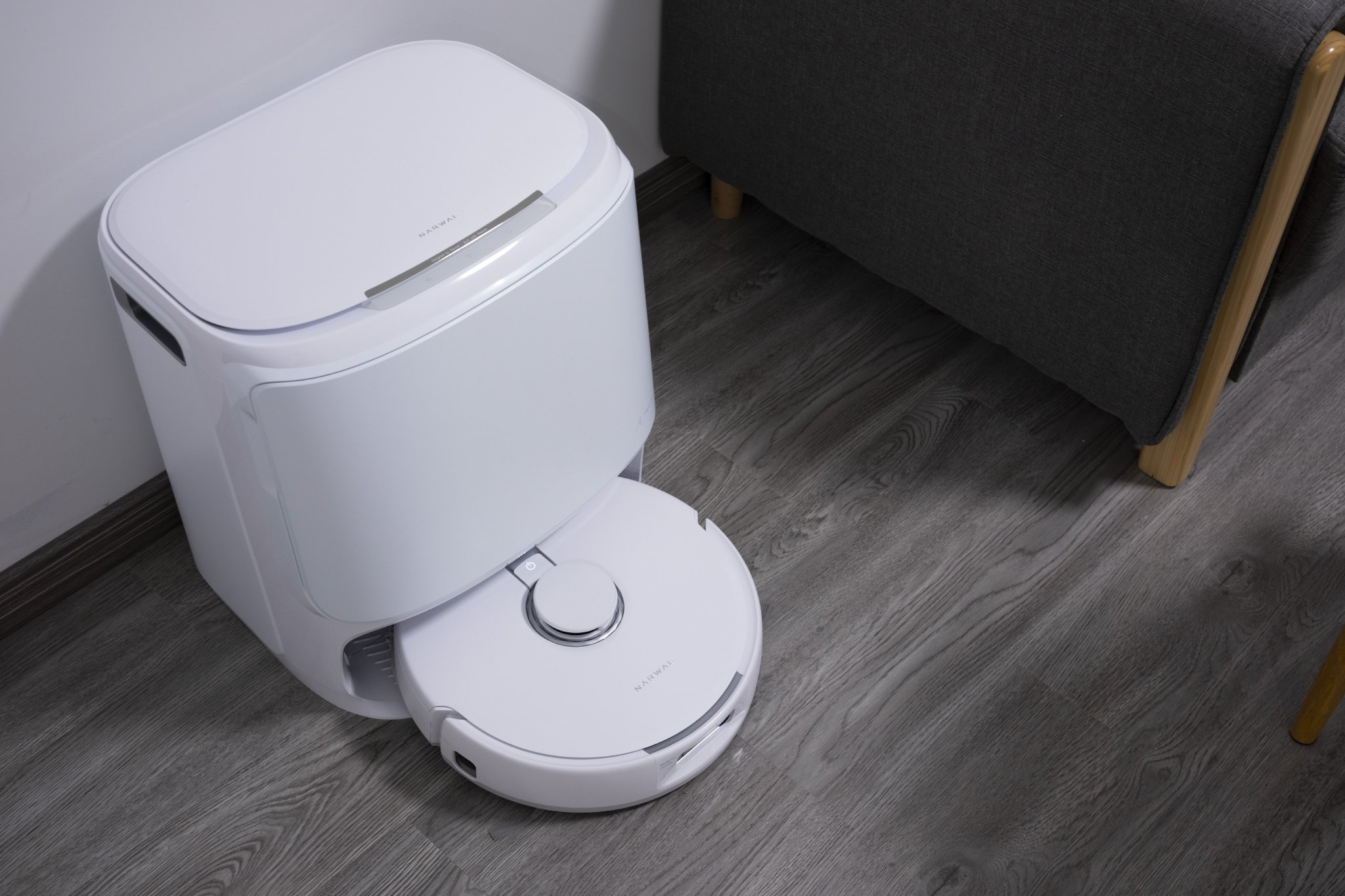 云鲸 J5 的「科学清洁」,让我看到了扫拖一体机器人的下一场变革