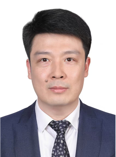 中国联通高管变动：郝立谦任副总经理、党组成员