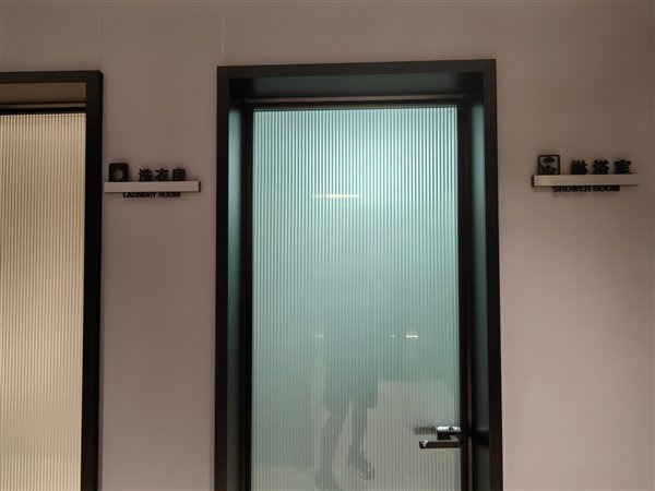 171台都是i9-14900K!全国最大全场i9K网咖开业 曾经的网吧彻底变了