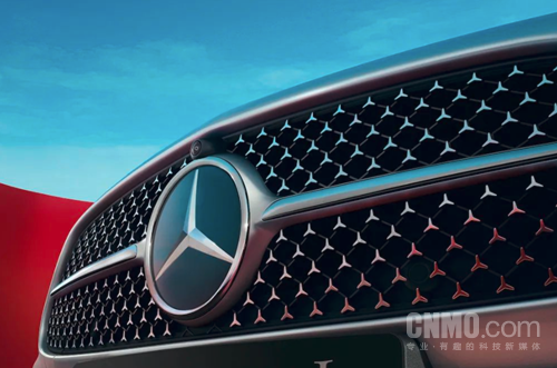 韩媒:奔驰声誉因起火事件一落千丈 消费者强烈不满