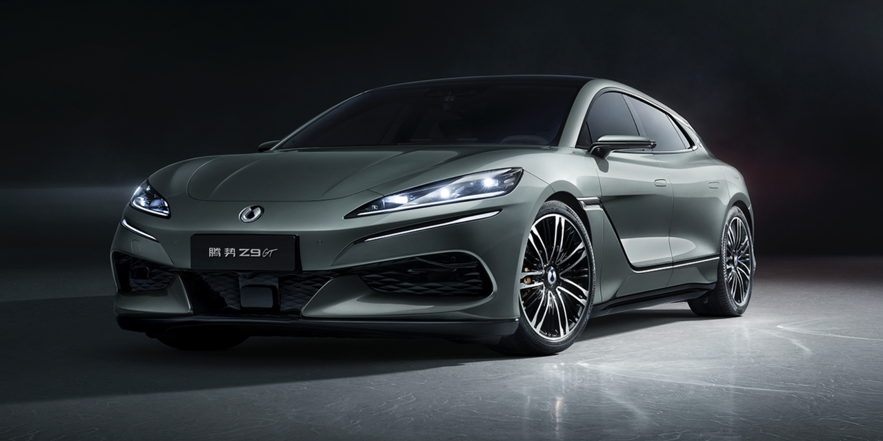 小米 SU7 Ultra,让比亚迪腾势给造出来了,只要 33 万