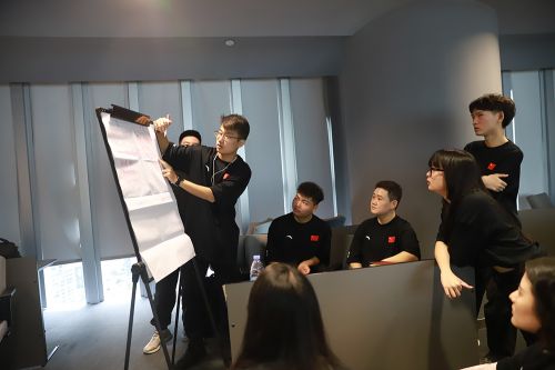 最佳雇主安踏集团2025届全球秋季校园招聘启动,将招聘千余名毕业生