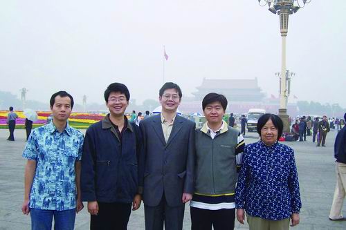 孕育“龙芯”的478个日夜