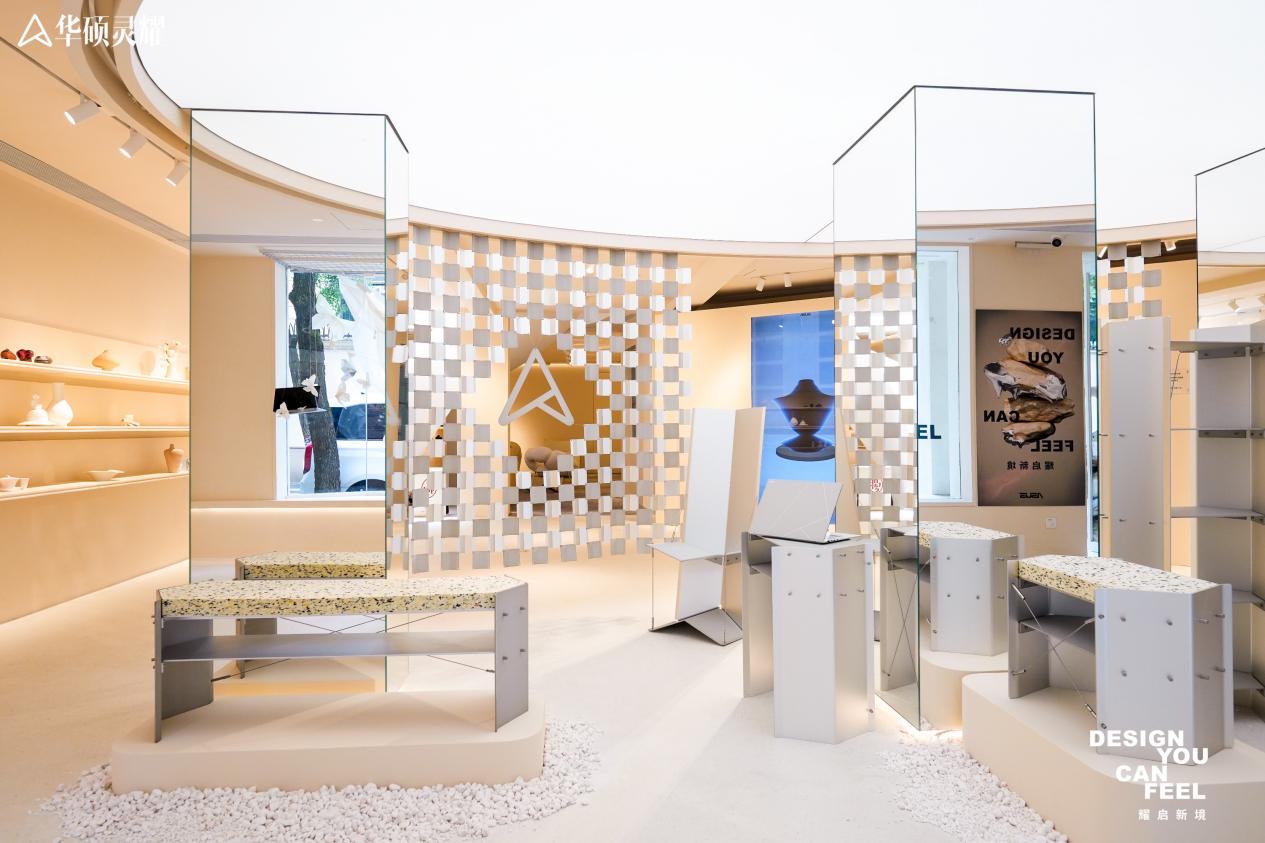 诠释灵耀魅力的艺术场域，华硕灵耀艺术家全球巡展首站亮相上海，耀启新境