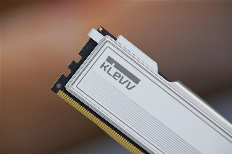 KLEVV科赋 FIT V DDR5内存 6000MT/s评测:6400CL30达成 延迟低至59ns
