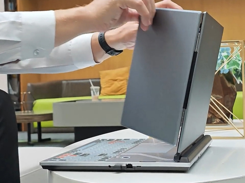 有望成为首款量产三屏笔记本,TriMax Pro 开启众筹