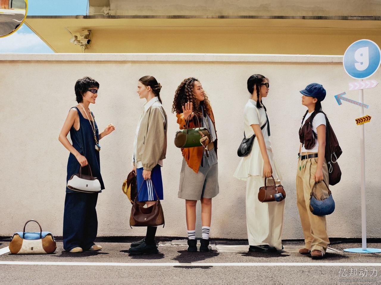 用设计回应需求 古良吉吉让“包包”创造情绪价值|寻找新竞争力品牌