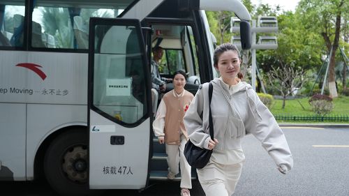 最佳雇主安踏集团2025届全球秋季校园招聘启动,将招聘千余名毕业生