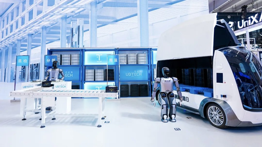 车企招了一批「钢铁实习生」,它们是人形机器人进入现实的关键