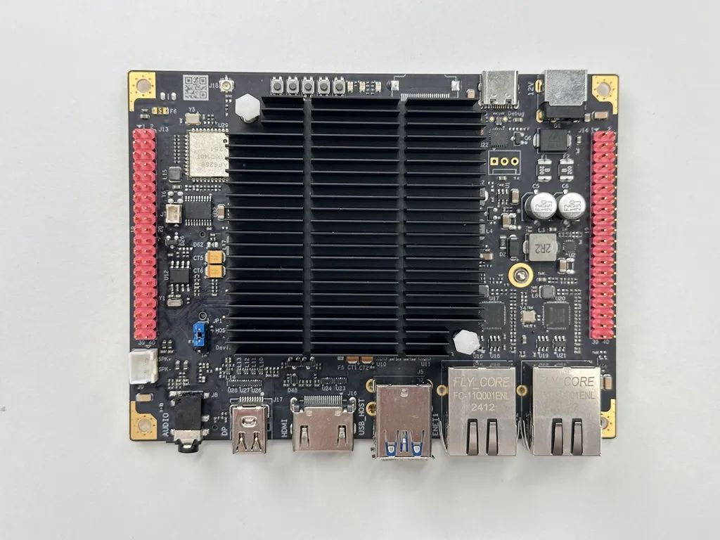 国产核心板全面进攻-米尔瑞芯微RK3568开发板评测