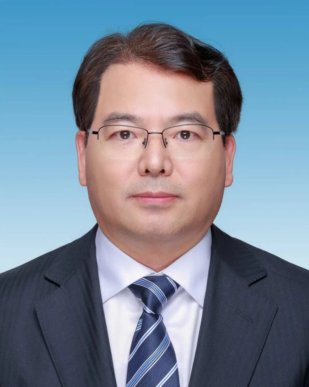 李国忠任广西大学党委书记