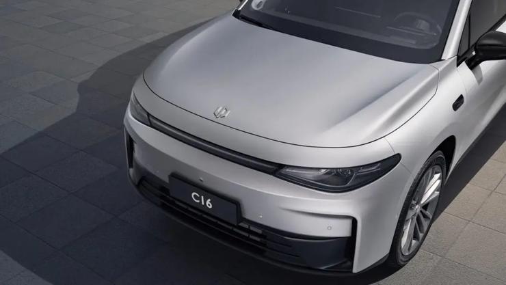 「平平无奇」的零跑C16,怎么就成「六座神车 」