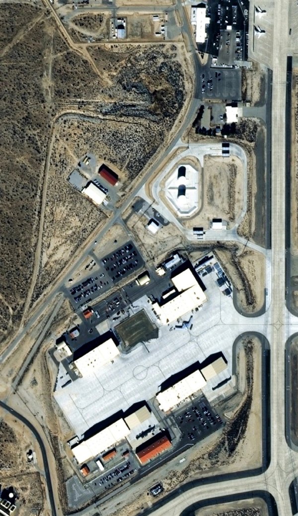 吉林一号星拍美国爱德华兹空军基地引围观:肉眼可见的清晰