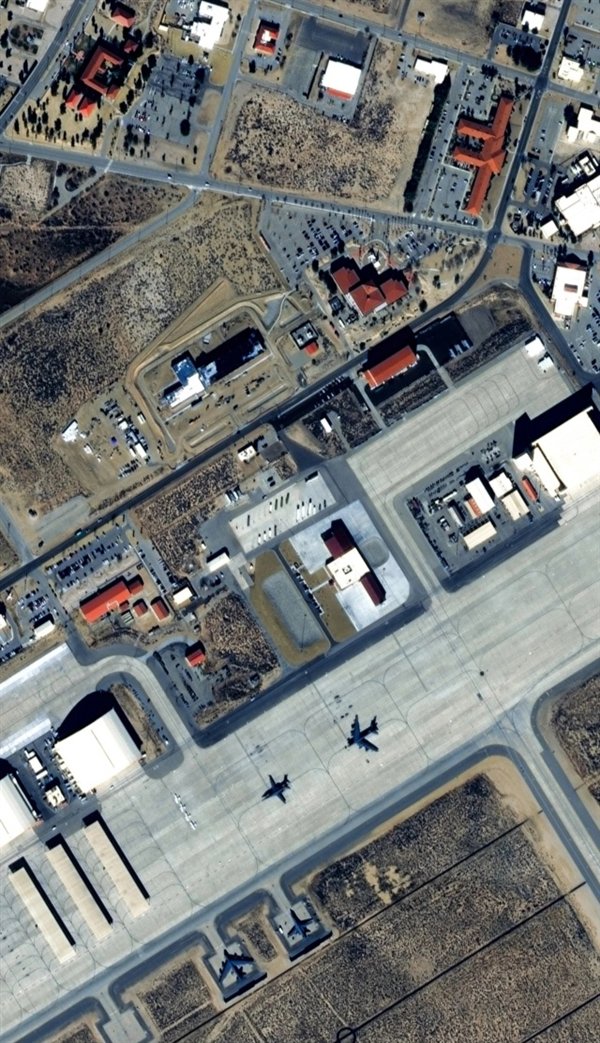 吉林一号星拍美国爱德华兹空军基地引围观:肉眼可见的清晰