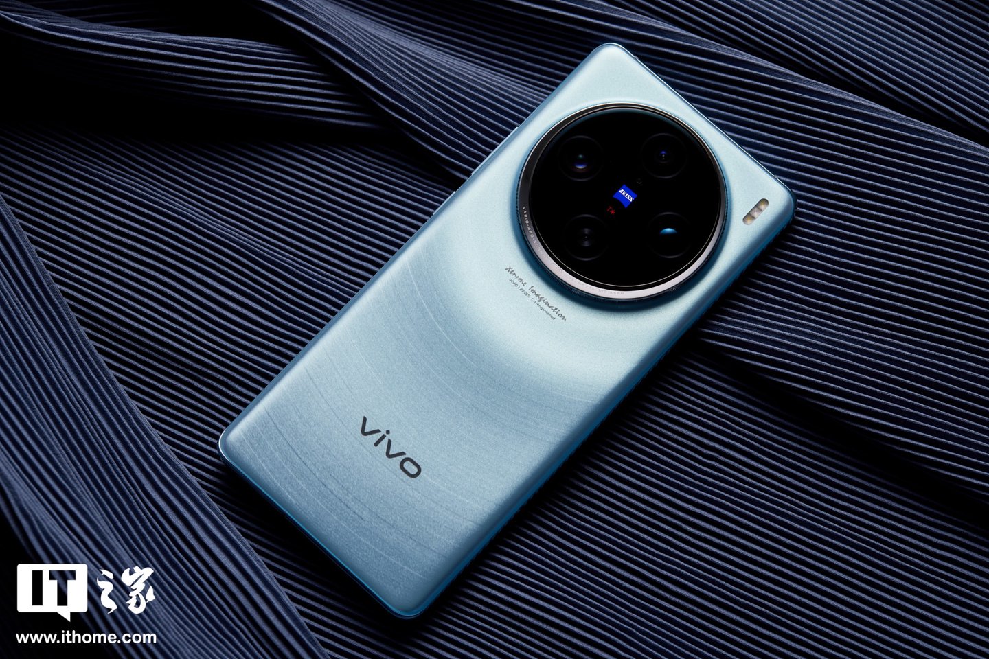 新增人文街拍相机模式,vivo X100 Pro 手机获推 14.0.23.20 升级