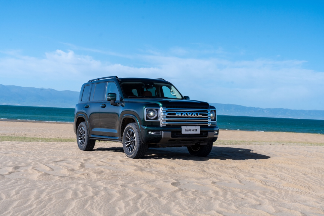 智能四驱+三把锁 第二代哈弗H9开启预售:20.59万元起